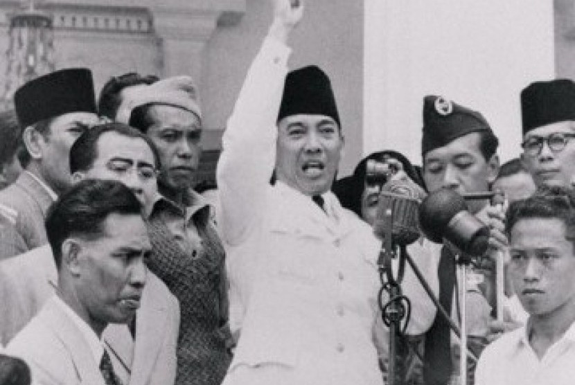 Dekrit 5 Juli 1959 Upaya Bung Karno Selamatkan Revolusi