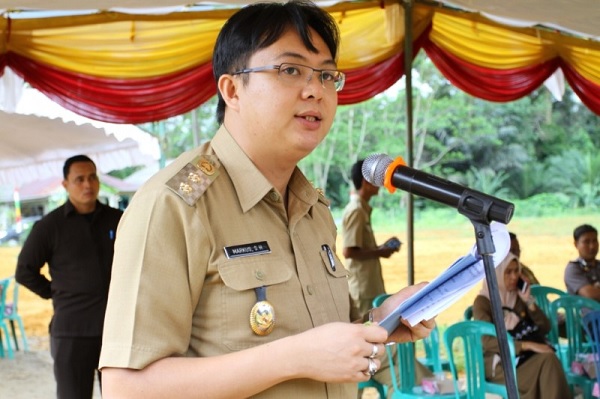 Meski Non-Muslim, Bupati Babar Sah Selenggarakan Maulid 
