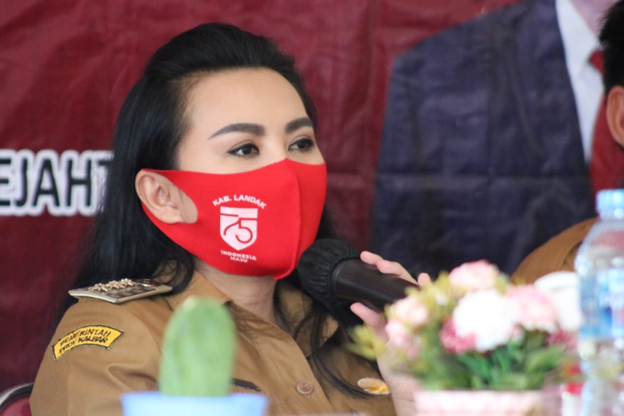 Karolin Beri Semangat Ke Wali Kota Singkawang