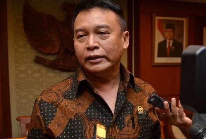 Hasanuddin Soroti Transaksi Ilegal Dua Kapal Asing 