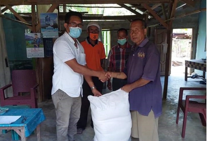Ansy & BPTP Beri Bantuan Benih Jagung ke Petani Malaka