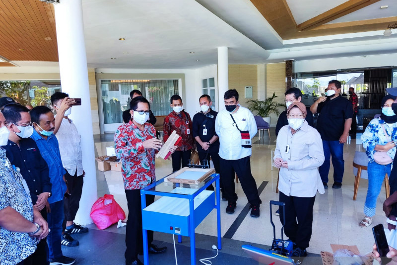 Risma Ajak Generasi Muda Papua Kreatif & Ciptakan Peluang