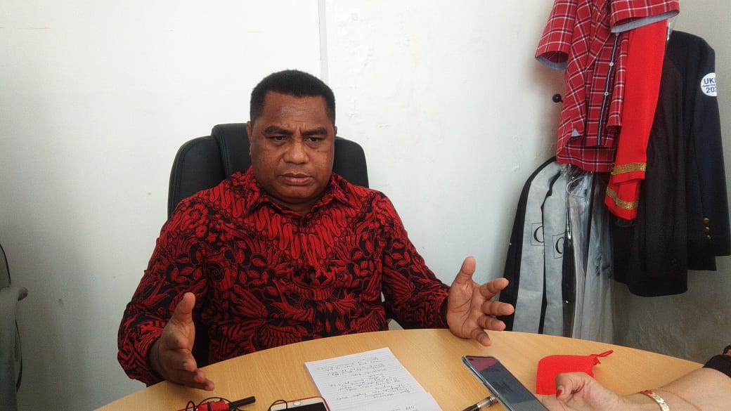 Benhur Tegaskan Kader Banteng Maluku Ikut Bantu Pemerintah