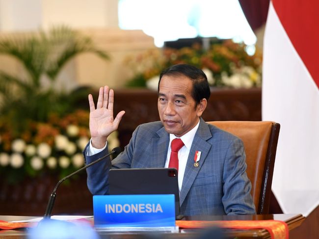 Presiden Jokowi Minta Antisipasi Varian Baru Virus Corona