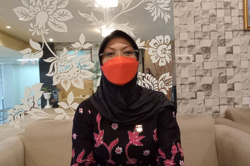 Erna Minta Pemkot Mataram Beri UMK ke PTT & Honorer