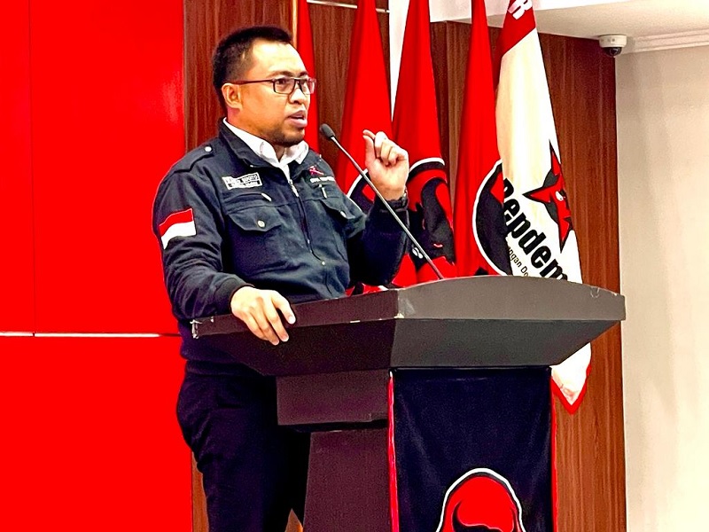 Pendiri Repdem Testimoni Peran Megawati & Taufiq Kiemas