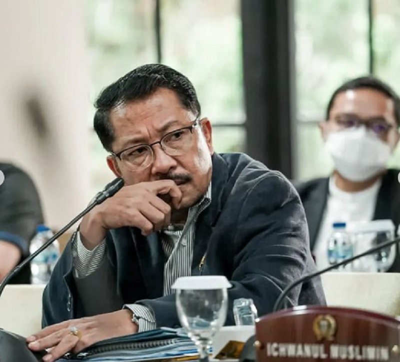 Kejanggalan Proses Rekrutmen Direksi PT Transjakarta