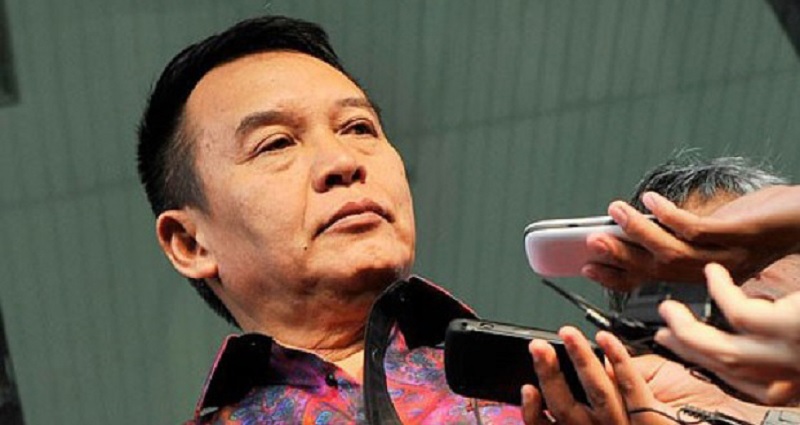 TB Hasanuddin: Tak Bisa Makzulkan Presiden Dengan Unjuk Rasa