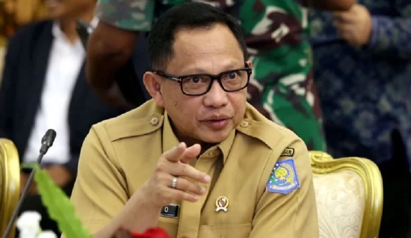 Tito Karnavian: Hasto Bukan Doktor Kaleng-Kaleng