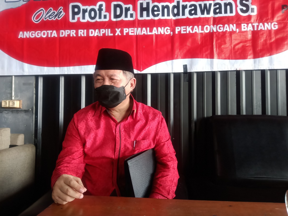 Hendrawan: Tak Ada Miskomunikasi Megawati & Surya Paloh