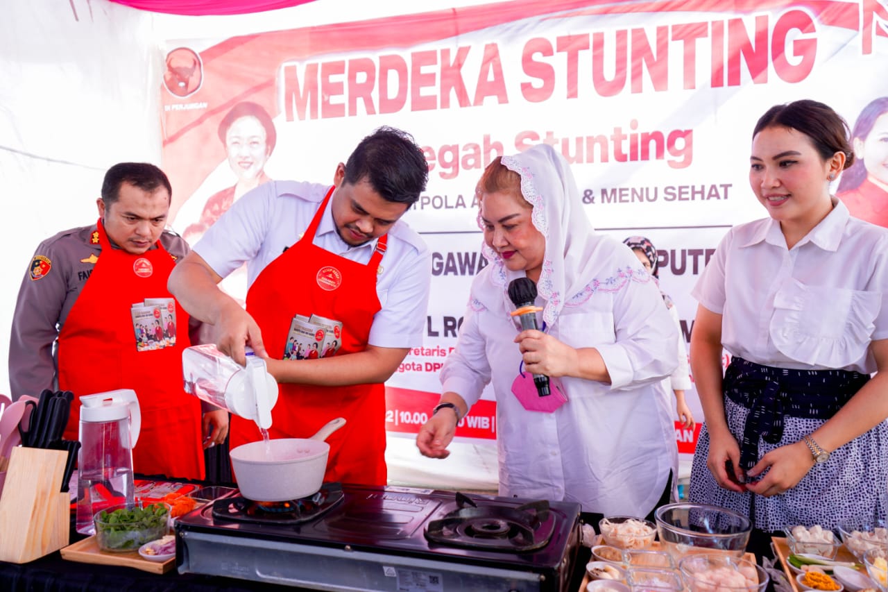 Bobby Praktikkan Kedua Menu Masakan Sehat Karya Megawati
