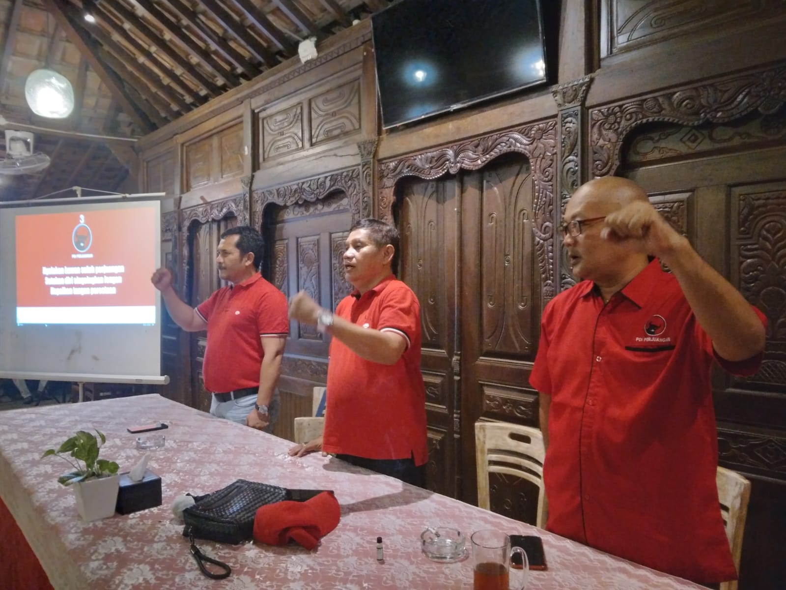 Eko Instruksikan Kader Banteng Yogyakarta Makin Kerja Keras