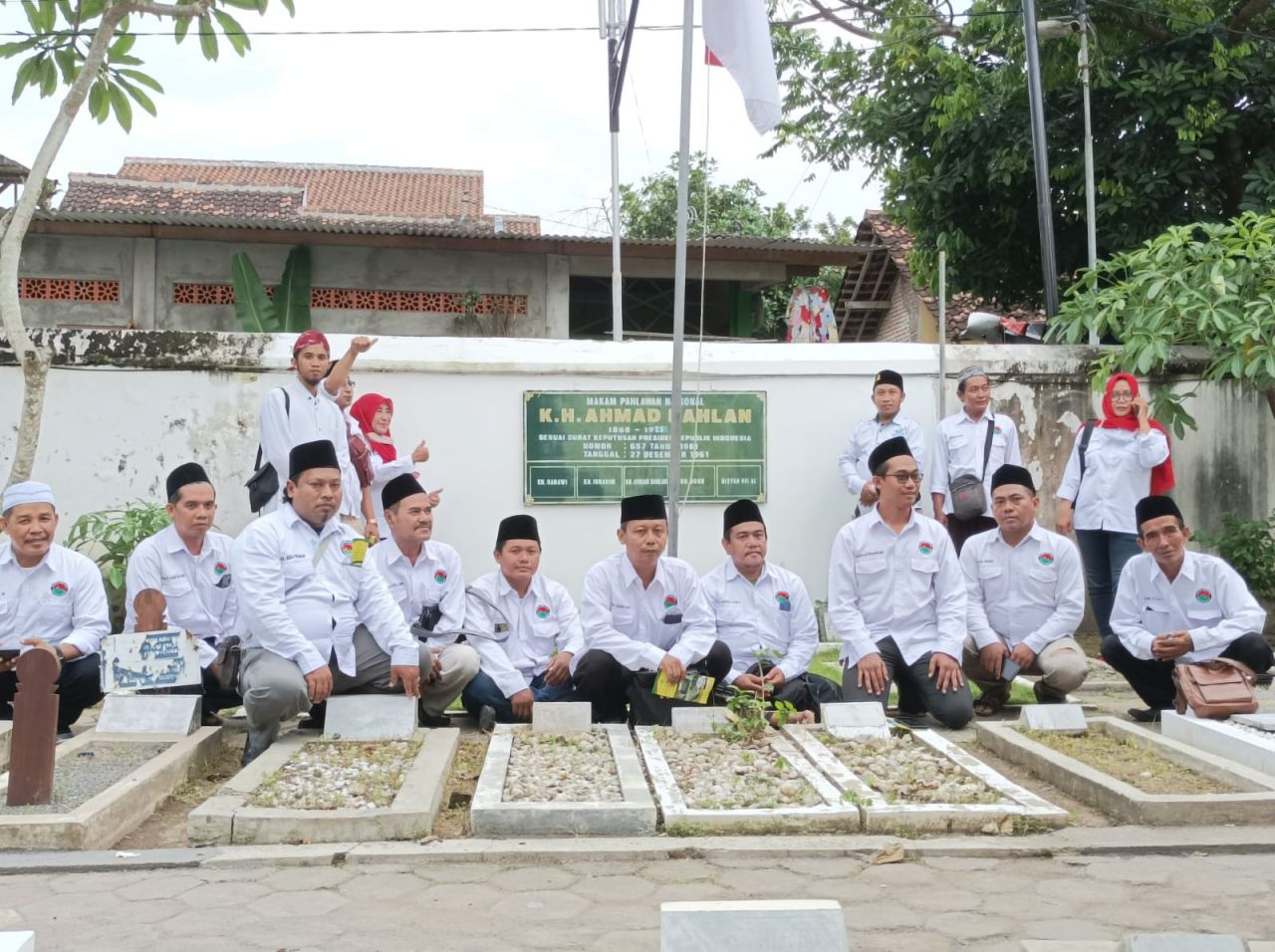 Bamusi Kota Surabaya Ziarah ke Makam K.H. Ahmad Dahlan