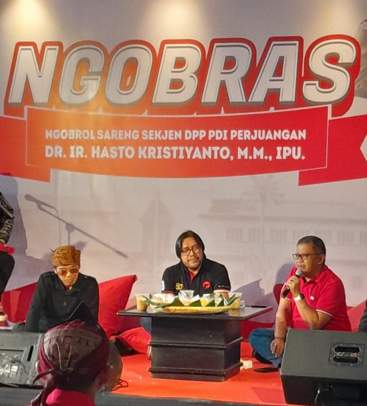 PDI Perjuangan Gelar Ngobrol Santai Anak Muda di Bandung