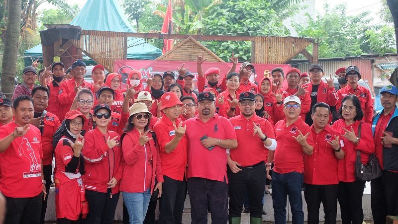 PDI Perjuangan Kota Tangsel Tanam 150 Pohon di Situ Pamulang