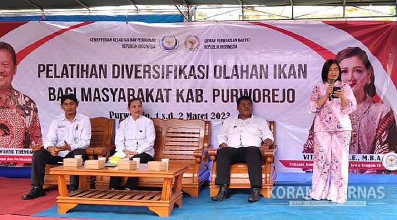 Vita Ervina Berdayakan Istri Nelayan