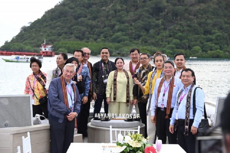 Puan Perkenalkan Keindahan Labuan Bajo, Ajak Pimpinan Parlemen ASEAN Naik Kapal Phinisi