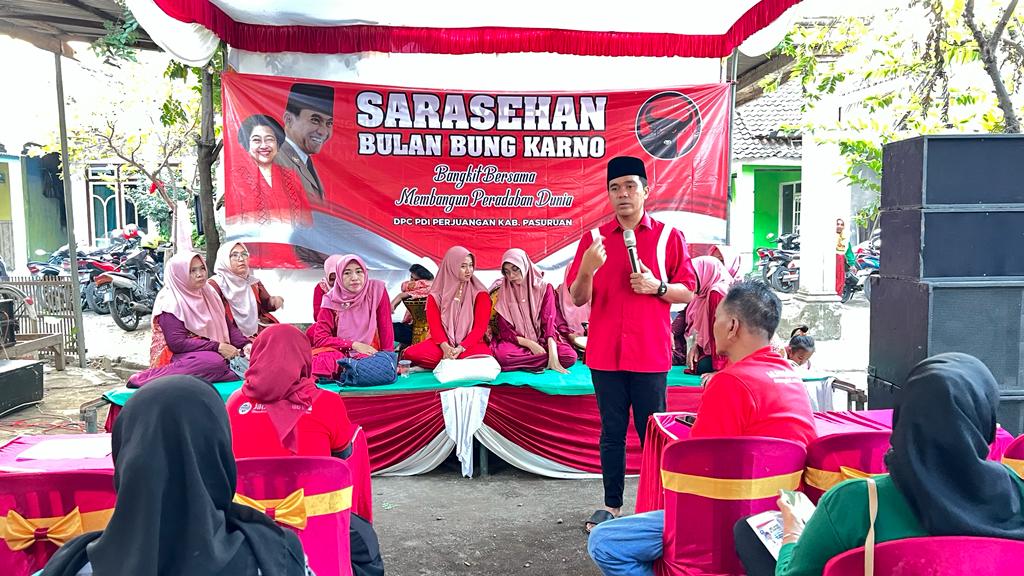 Zaini Gelar Sarasehan Bulan Bung Karno di Kecamatan Pohjentrek