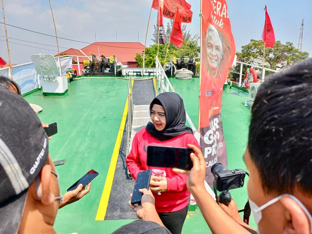 Rs Apung Laksamana Malahayati Bersandar Di Tegal Siap Layani Masyarakat