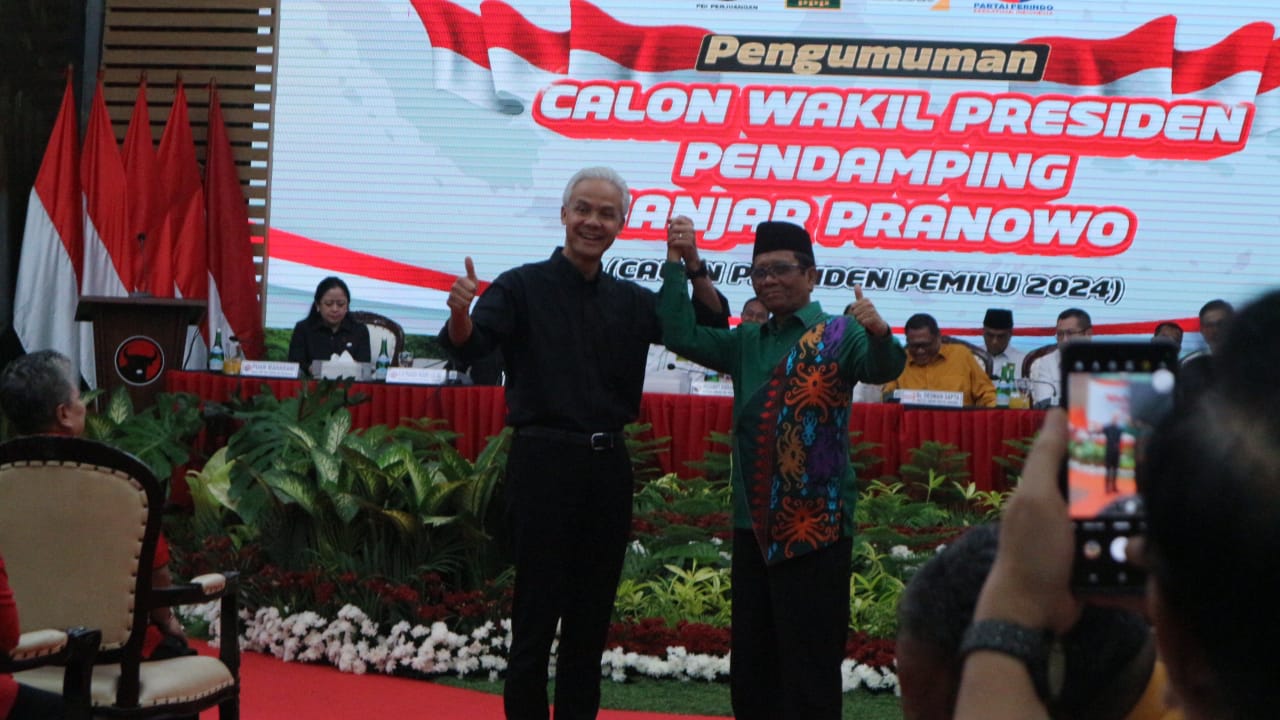 Ini Latar Belakang Pendidikan Mahfud MD Cawapres Ganjar Pranowo