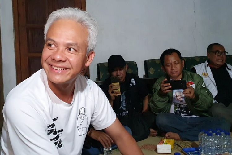 Ini Momen Ganjar Menginap Di Rumah Warga Gunungkidul