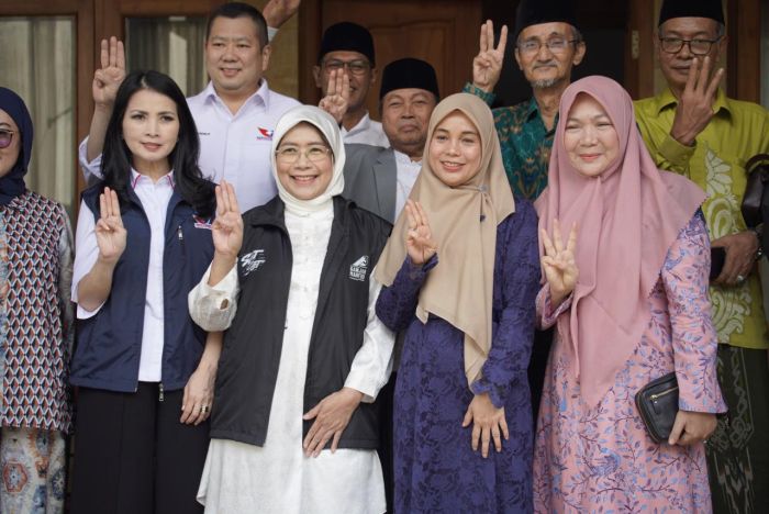 Hary Tanoesoedibjo, Liliana Tanoe dan Siti Atikoh Kunjungi Ponpes KHAS Kempek Cirebon