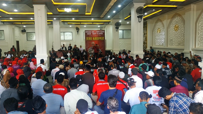 2.000 Relawan Ganjar-Mahfud Se-Lampung Hadiri Konsolidasi Akbar ...