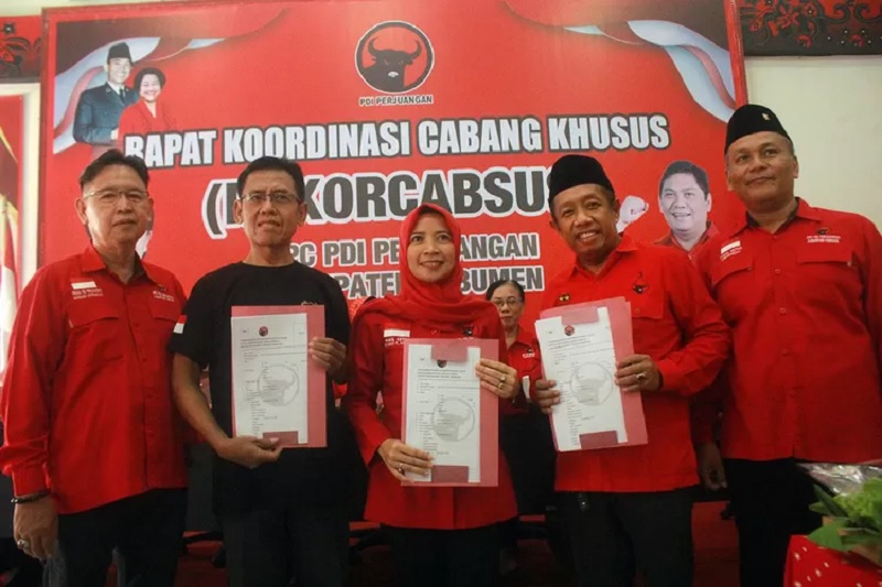 DPC PDI Perjuangan Klungkung Solid Dukung Koster-Ace