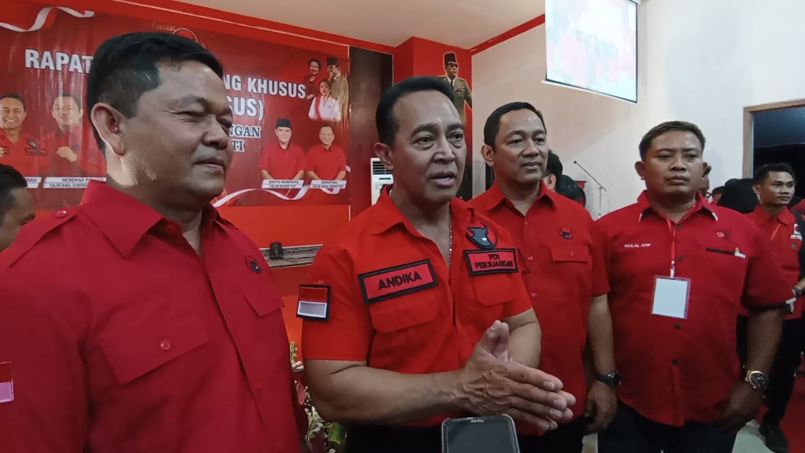 Andika-Hendi Dorong Banteng Pati Manfaatkan Medsos