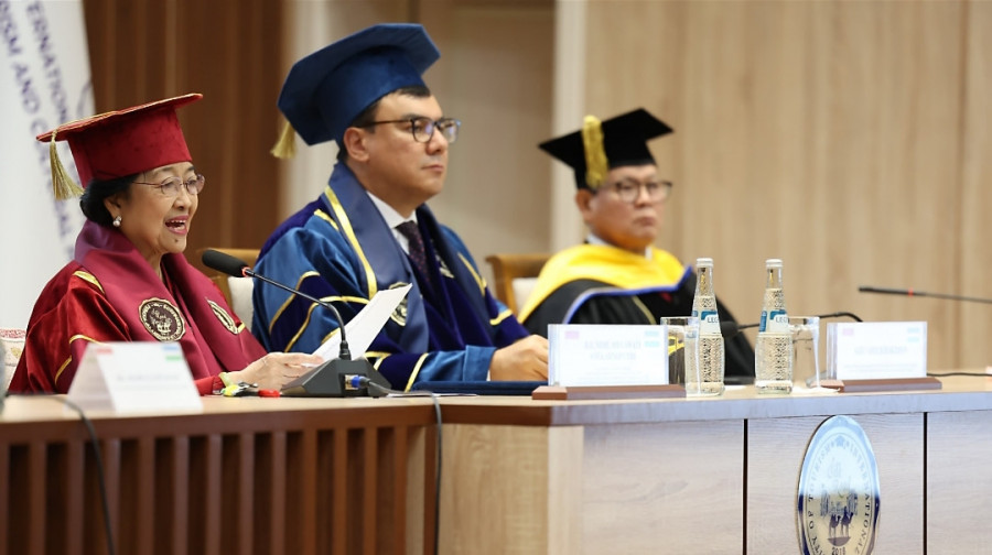 Gelar Profesor Kehormatan Ibu Megawati Soekarnoputri dari Silk Road International University Bukti Memperkokoh Pengakuan Dunia