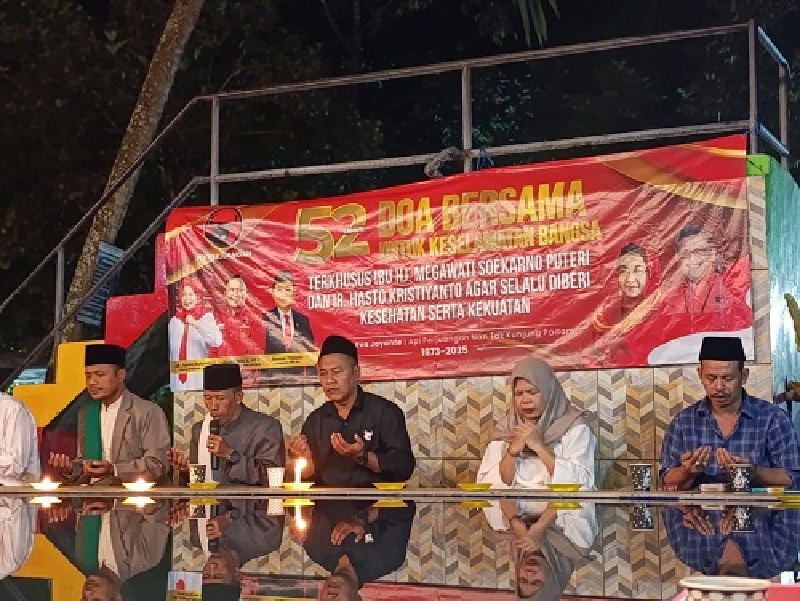 Kader Muda PDI Perjuangan Istigasah saat Pergantian Tahun, Doakan Ketum dan Sekjen