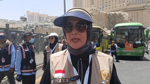 Selly Gantina Soroti Ketidakmampuan Petugas Haji Berbahasa Arab