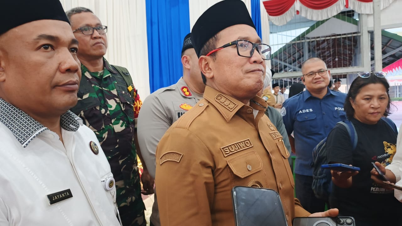 Sujiwo Kritik Keras Buruknya Pelayanan Publik di Kabupaten Kubu Raya