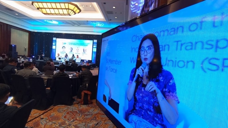 Rieke Diah: Revisi UU Ketenagakerjaan Jadi Harapan Besar Bagi Perlindungan Pekerja di Era Digital