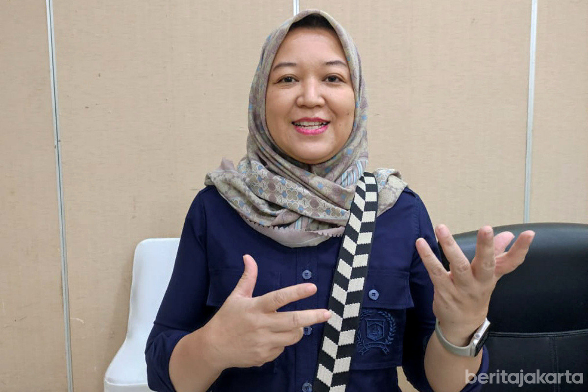 Yuke Minta DLH Perhatikan Perawatan Mobil Pengangkut Sampah