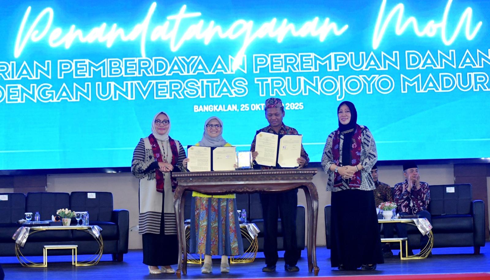 Ansari Ajak Mahasiswa UTM Waspadai Ancaman Perundungan di Dunia Maya