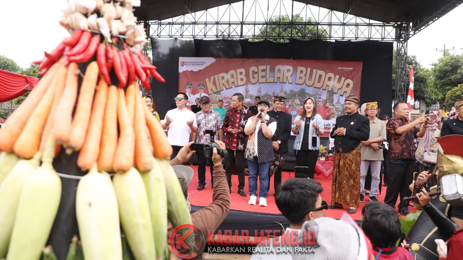Agustina Wilujeng Tegaskan Pawai Gunungan Jadi Simbol Gotong Royong