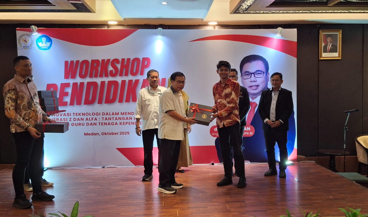 Sofyan Tan Ajak Kuasai Literasi Digital, Jadilah Sahabat Bagi Generasi Z dan Alfa