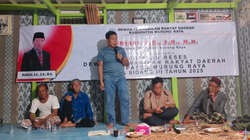 Rumiadi Dengar Langsung Usulan Pembangunan Desa Batu Karang