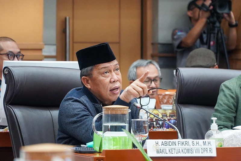 Abidin Minta Kemenhaj Evaluasi Rakeen Mashariq Al Mutamayizah Company For Pilgrim Service & Albait Guest