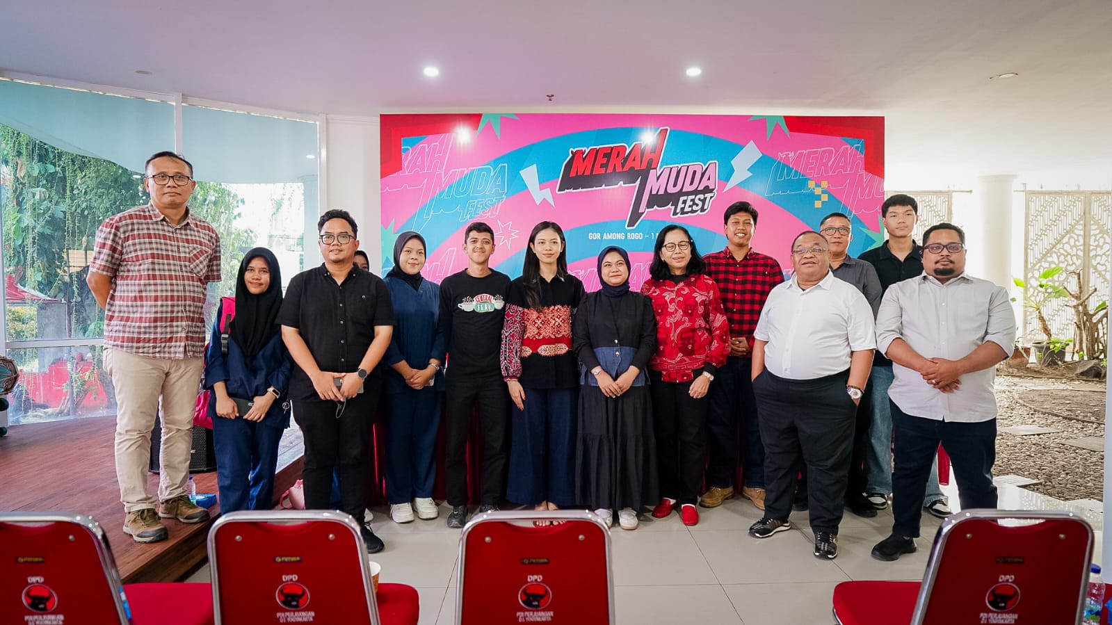 Rocky Gerung dan Adian Napitupulu Bertemu di Yogya: PDI Perjuangan Gelar Merah Muda Fest Rayakan Sumpah Pemuda