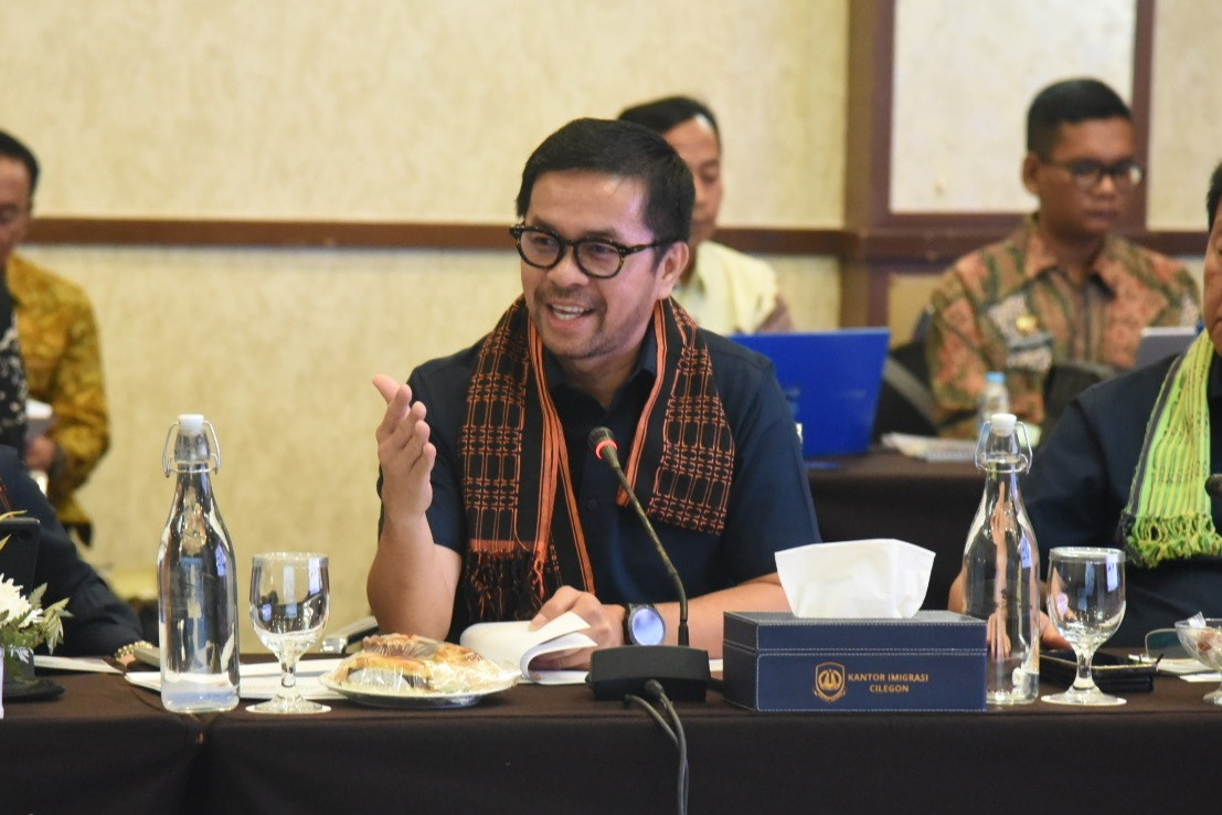 Marinus Gea Soroti Merosotnya Kebebasan Sipil di Indonesia: Alarm Serius bagi Pemerintah