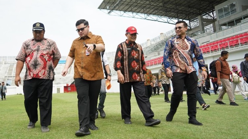 Stadion Kediri Dikebut, Bupati Dhito Pastikan Standar FIFA: Komitmen Pemimpin PDI Perjuangan Bangun Infrastruktur Besar