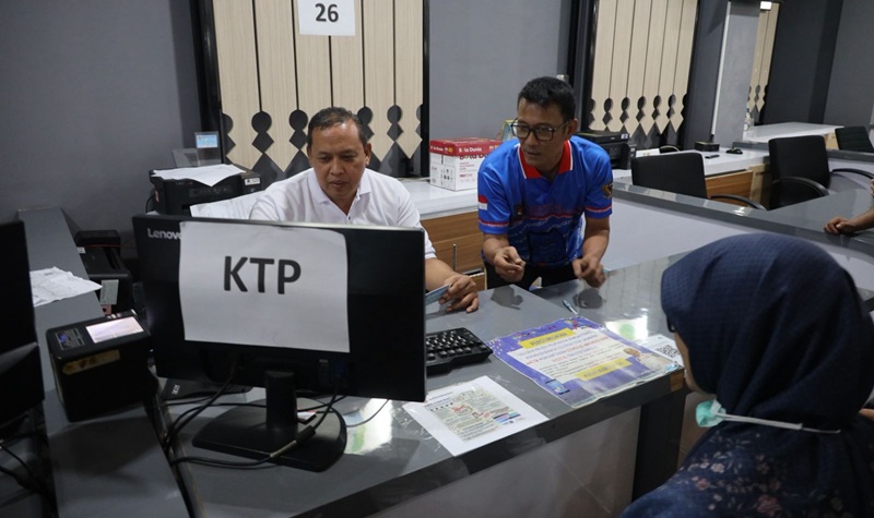 Tri Adhianto Pastikan Pelayanan Ekstra di MPP Berjalan Optimal