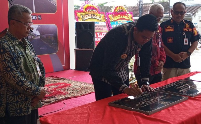 Hamenang Resmikan Mako Damkar Klaten, Dilengkapi Hidran dan Mess Personel