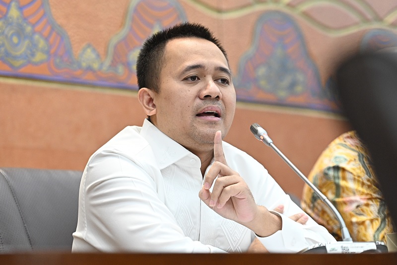 Mufti Anam Ingatkan Pemerintah Tidak PHP Kepada Masyarakat Terkait Kebijakan Harga BBM