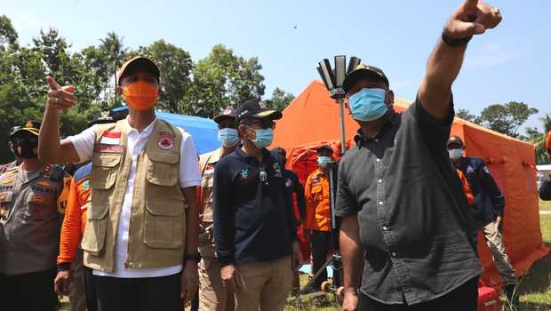 Ganjar Instruksikan Bpbd Jateng Siaga Penanganan Bencana