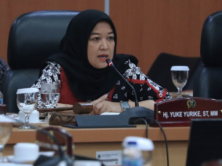 Yuke Yurike Minta Pemprov DKI Jakarta Kebut Normalisasi Sungai Ciliwung