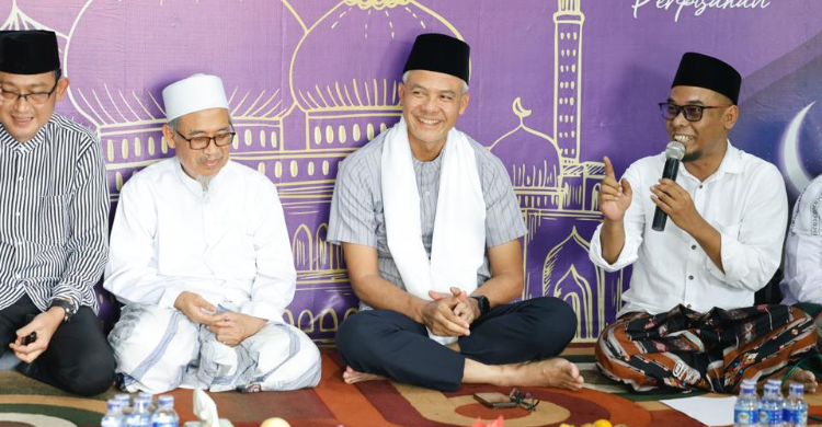 Ganjar Pranowo Komitmen Perhatikan Kesejahteraan Guru Agama